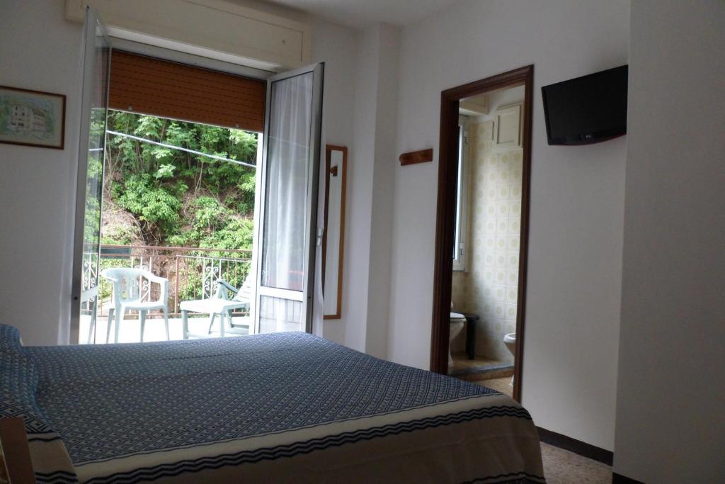 Albergo Ristorante Regina Bognanco Szoba fotó